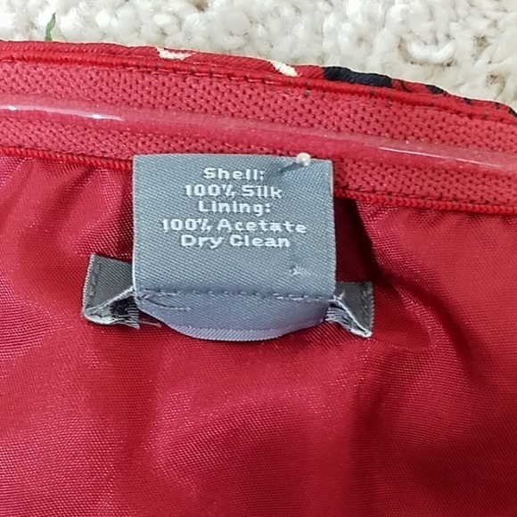 Ann Taylor~Size 2~Burgundy/Black Floral Silk Dress - Picture 11 of 11